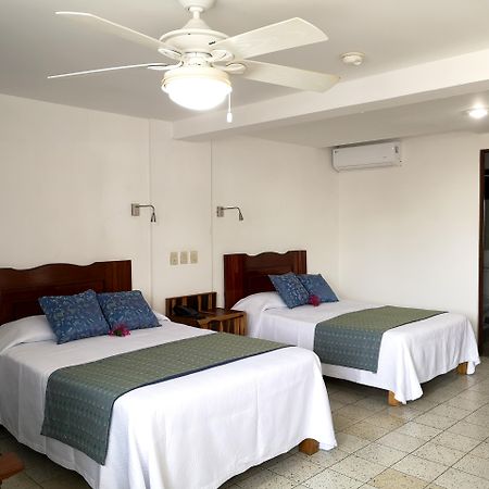 Hotel Rosita Puerto Vallarta Luaran gambar